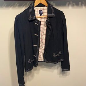 GAP Wool Black Blazer with white stitching details. Never worn, size M.